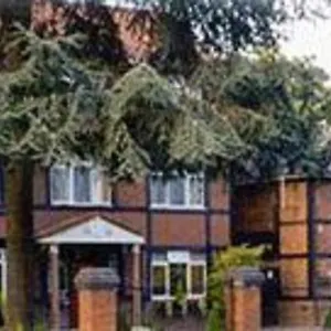 Kings Paget 3*, West Drayton (Middlesex) United Kingdom
